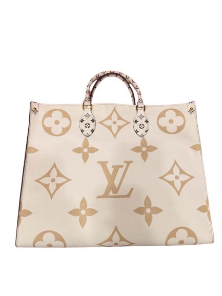 Louis Vuitton Onthego GM Monogram Giant Canvas Tote in Khaki & Beige